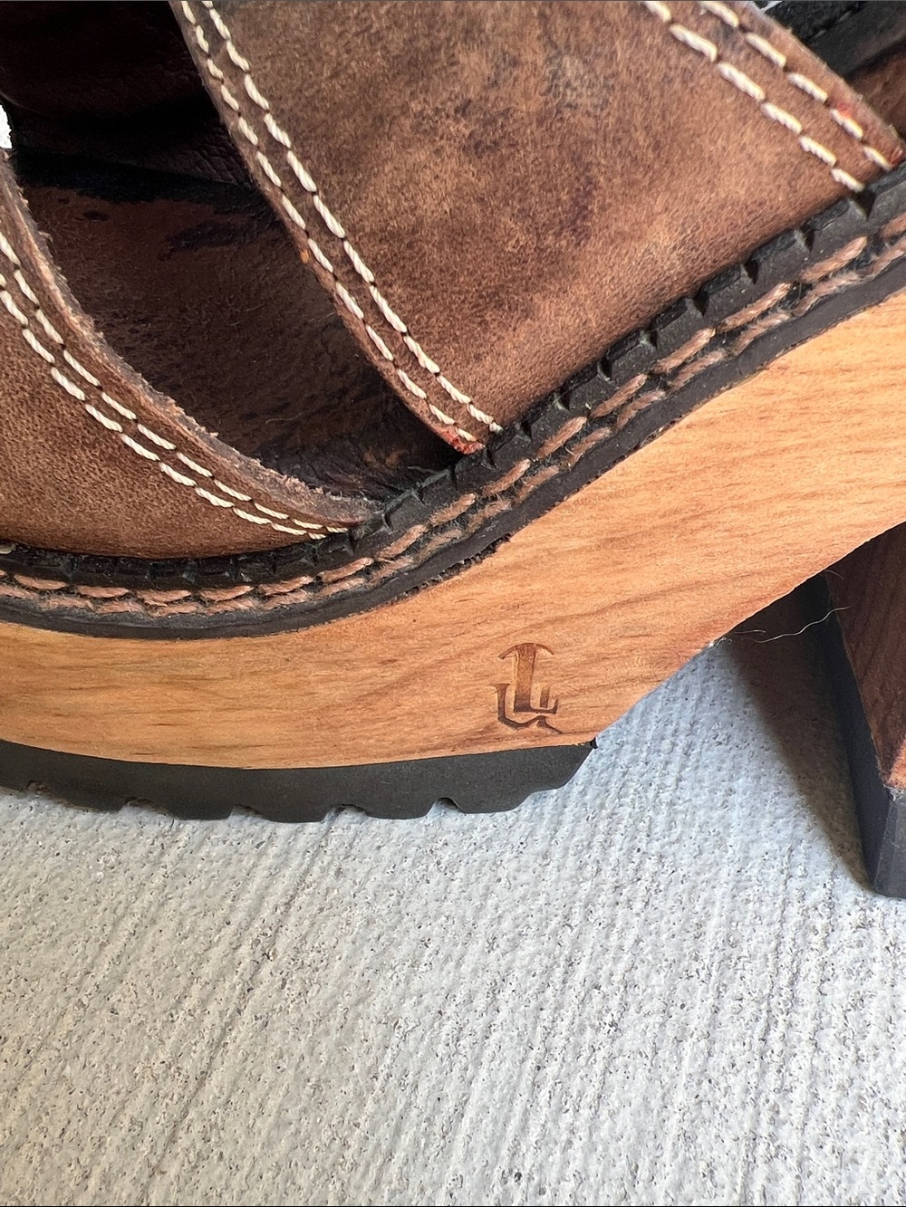 London Underground Y2K Vintage Brown Leather Strappy platform Wooden Sandals - Picture 4 of 13